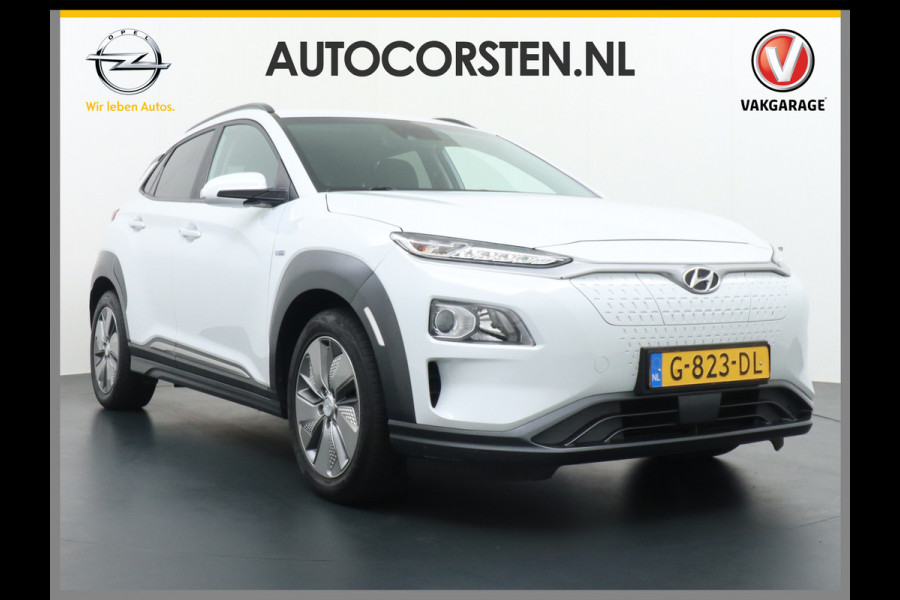 Hyundai Kona EV 64 kWh 204PK Grootste ACCU 3d-Navi Camera Apple Carplay DAB Android PDC Warmtepomp Lane-assist+Waarsch. Adaptive-CruiseContro Fashion Connected Services Elektr.Ramen+Spiegels Licht+Regensensor ACC HuD ETMS Priv.Glas ESP Vermoeidheids-herk. Botswaarsch. AEB ASR ESP nieuw 43000 euro Grootste EV bereik in zijn klasse! origineel NL auto 1e Eigenaar