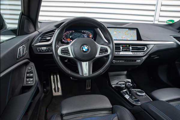 BMW 2 Serie Gran Coupé 218i M Pakket Panoramadak Navigatie