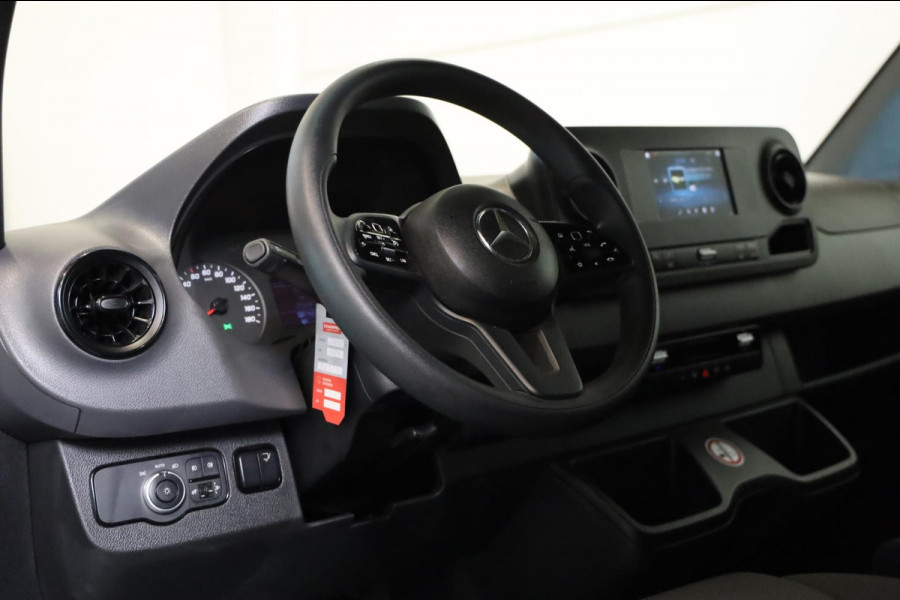 Mercedes-Benz Sprinter 317 CDI AUTOMAAT BAKWAGEN LAADKLEP CLIMA MBUX NAVI CRUISE CONTROL LEASE V/A €383,- p.m. INRUIL MOGELIJK