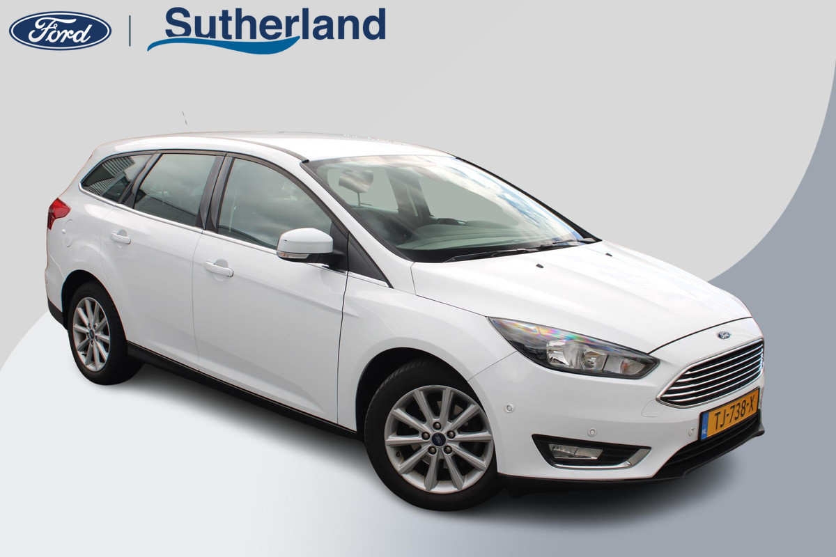 Ford Focus Wagon 1.0 EcoBoost Titanium | Apple Carplay | Parkeer sensoren voor & achter | Climate Control | Navigatie | Cruise Control | Voorruitverwarming | Dealeronderhouden