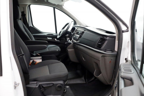 Ford Transit Custom 2.0 TDCI 130pk E6 L2H1 Trend Airco/Inrichting Trekhaak 2800kg 04-2018