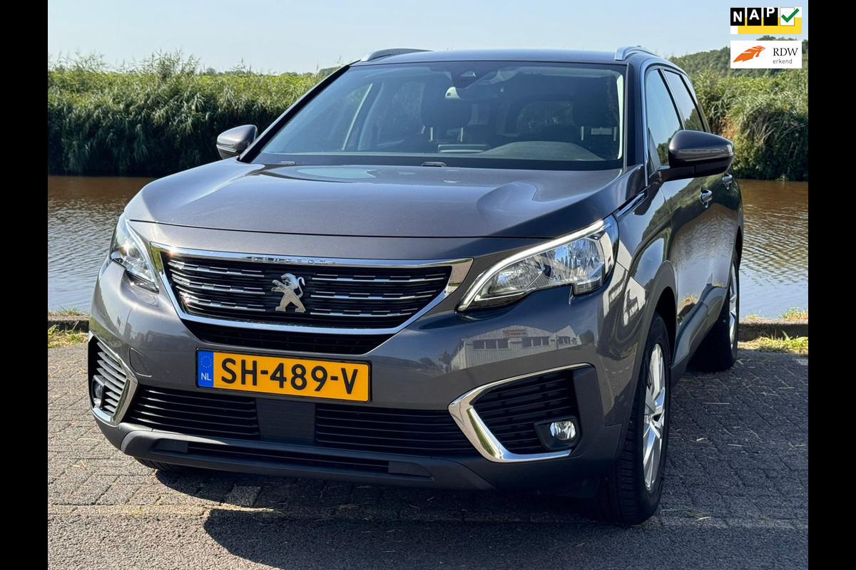 Peugeot 5008 1.2 PureTech Blue Lease Executive 7p. VAKANTIEDEAL