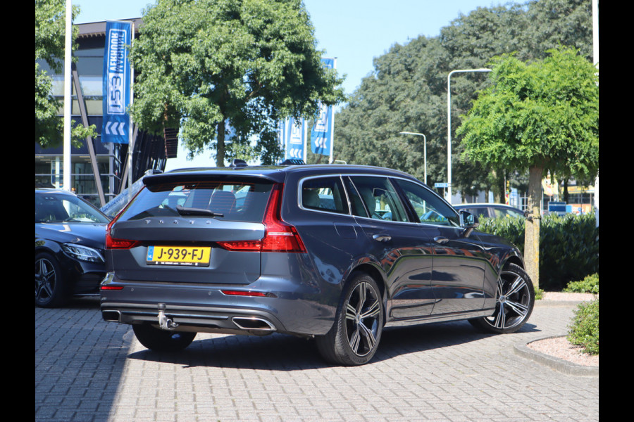 Volvo V60 2.0 T4 211 PK Inscription / Sportstoelen / Leder / Trekhaak