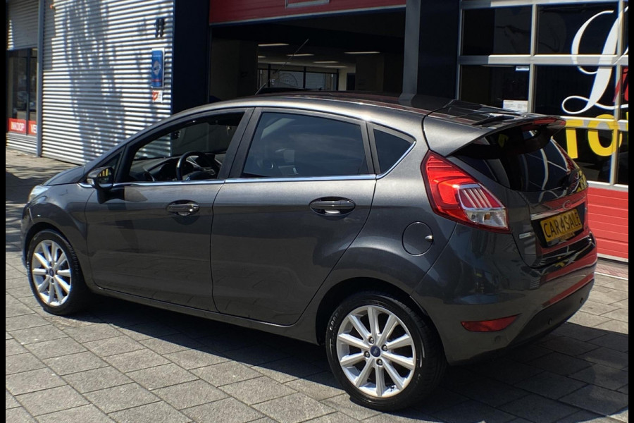 Ford Fiesta 1.0 EcoBoost Titanium 5Drs - Navigatie I Airco I LED I PDC I Sport velgen I Dealer onderhouden