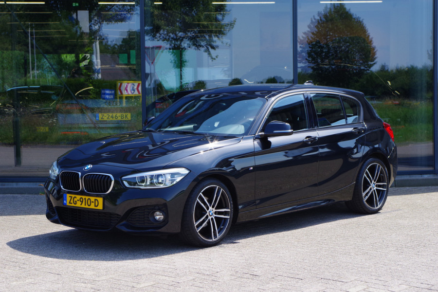 BMW 1-serie 118i 136 PK M-Sport Shadow High Executive, Cruise Control, Navigatie, Leder, LED