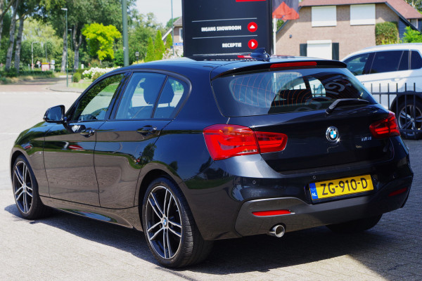 BMW 1-serie 118i 136 PK M-Sport Shadow High Executive, Cruise Control, Navigatie, Leder, LED