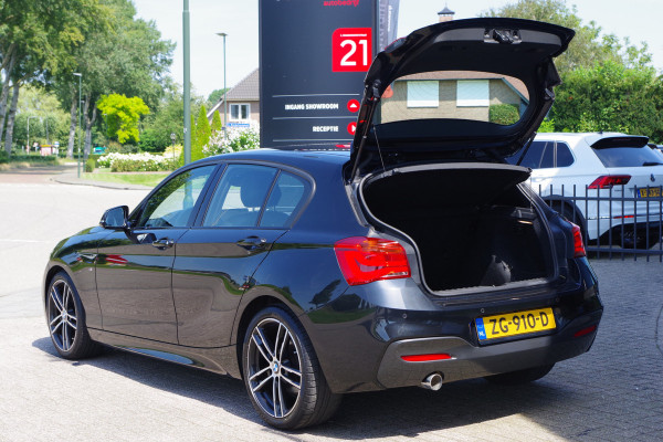 BMW 1-serie 118i 136 PK M-Sport Shadow High Executive, Cruise Control, Navigatie, Leder, LED