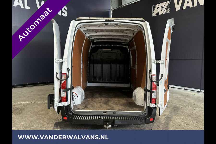 Renault Master 2.3 dCi 170pk Automaat L2H2 Euro6 Airco | Navigatie | Trekhaak | Parkeersensoren Cruisecontrol, Bijrijdersbank