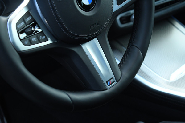 BMW X5 xDrive45e M-Sport Pano Trekh HUD Laser H/K 21inch Gesture