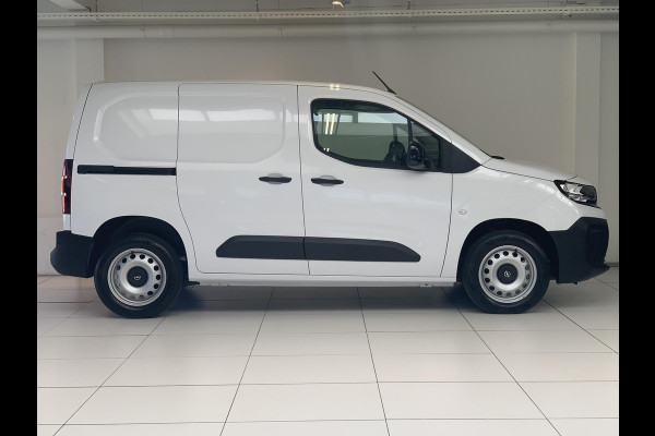 Opel Combo 1.5 BlueHDi 100pk S&S L1 1000kg | Draadloze Apple Carplay/Android Auto | Laadruimte betimmering | Cruise Control | Parkeersensoren Achter | 3 Zitplaatsen |