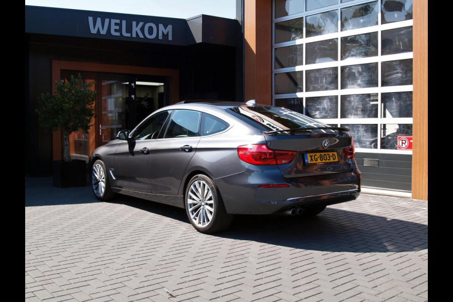 BMW 3-serie Gran Turismo 320i High Executive | Panoramadak | Camera | Cruise Control | DAB | Navi |