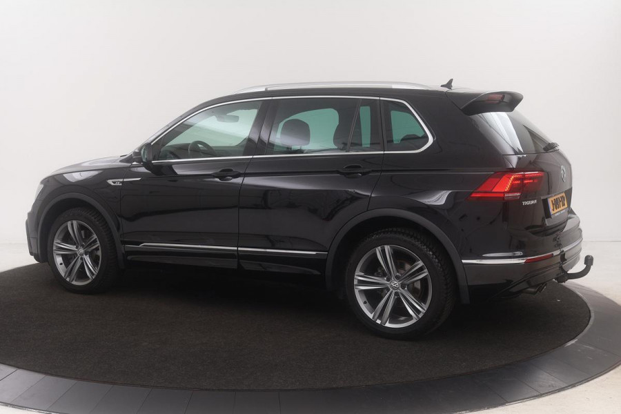 Volkswagen Tiguan 2.0 TSI 4Motion R-Line | Highline | Stoelverwarming | Trekhaak | Navigatie | PDC | Adaptive Cruise | Bluetooth