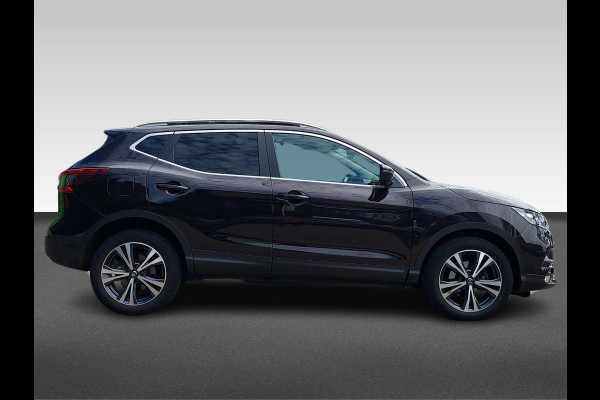 Nissan QASHQAI 1.3 DIG-T N-Connecta Design Pack