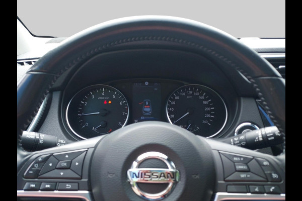 Nissan QASHQAI 1.3 DIG-T N-Connecta Design Pack