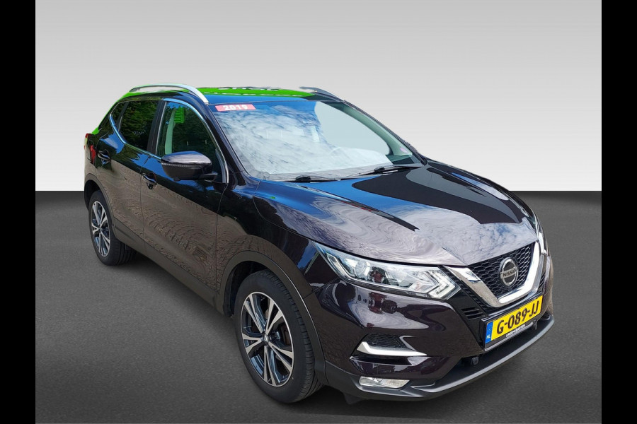 Nissan QASHQAI 1.3 DIG-T N-Connecta Design Pack