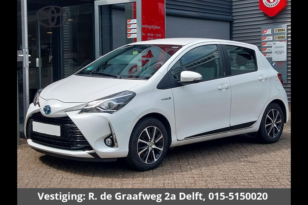 Toyota Yaris 1.5 Hybrid Dynamic Sport | Airco | Bluetooth | Lichtmetalen velgen