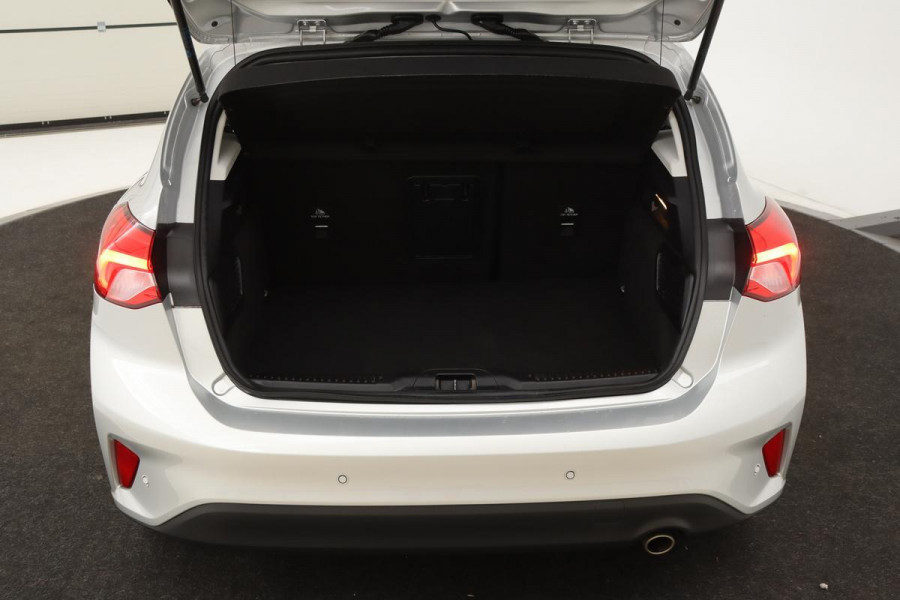 Ford Focus 1.0 EcoBoost Titanium | Panoramadak | Adaptive Cruise | Stoel & Stuurverwarming | Bang & Olufsen | Full LED | Camera