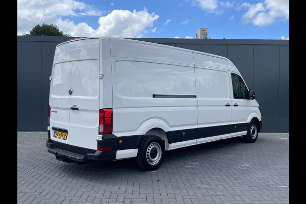 Volkswagen Crafter 2.0 TDI 140 PK AUTOMAAT / L4H3 / 1e EIG. / AIRCO / CRUISE / GEVEERDE STOEL / TREKHAAK