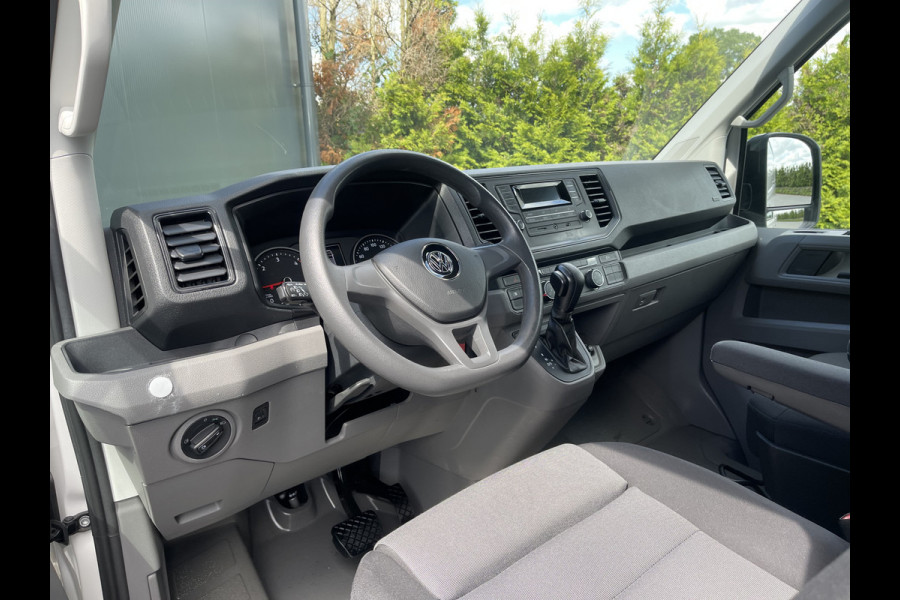 Volkswagen Crafter 2.0 TDI 140 PK AUTOMAAT / L4H3 / 1e EIG. / AIRCO / CRUISE / GEVEERDE STOEL / TREKHAAK