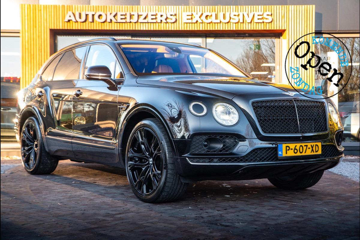 Bentley Bentayga 6.0 W12 black on black Panodak Leer Massage 360 Cam. DAB+ W12