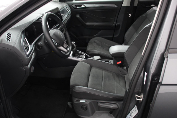 Volkswagen T-Roc 1.5 TSI DSG Style | Navigatie | Apple Carplay / Android Auto | Climate Control | Led | Digitale Cockpit | Adaptive Cruise Control | Trekhaak
