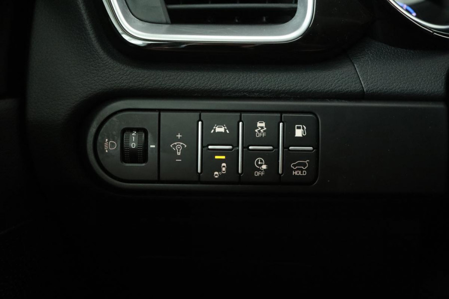 Kia Ceed 1.6 GDI PHEV DynamicLine | Carplay | Camera | Full LED | Navigatie | Keyless | PDC | DAB+ | Climate control