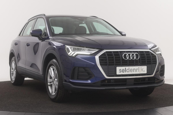 Audi Q3 45 TFSIe | Adaptive Cruise | Sportstoelen | Full LED | Trekhaak | Stoelverwarming | PDC | Carplay | Climate control