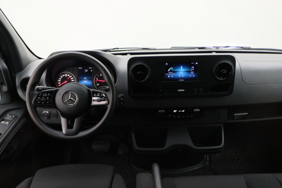 Mercedes-Benz Sprinter 317 CDI Aut. L1H1 Airco, Camera, Cruise, Bluetooth, Apple Carplay, DAB, Trekhaak, 18''