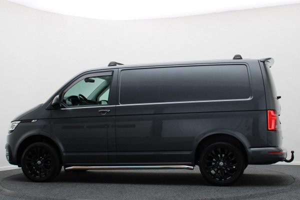 Volkswagen Transporter 2.0 TDI DSG L1H1 Highline 3-Zits, Leer, Camera, LED, ACC, Apple CarPlay, DAB, 17'', Trekhaak