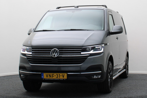 Volkswagen Transporter 2.0 TDI DSG L1H1 Highline 3-Zits, Leer, Camera, LED, ACC, Apple CarPlay, DAB, 17'', Trekhaak