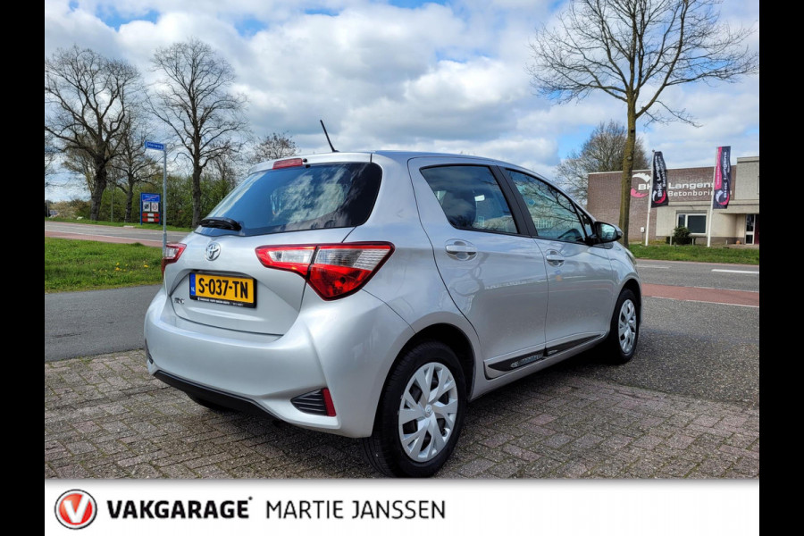 Toyota Yaris 1.0 VVT-i Comfort LAGE KMSTAND - AIRCO - BLUETOOTH TELEFOON - LANE ASSIST - CAMERA