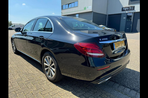 Mercedes-Benz E-Klasse 200 | Groot Navi, El. Stoel+Memory, Stoelverw., Camera, Cruise, Climate, Sfeerverl. |