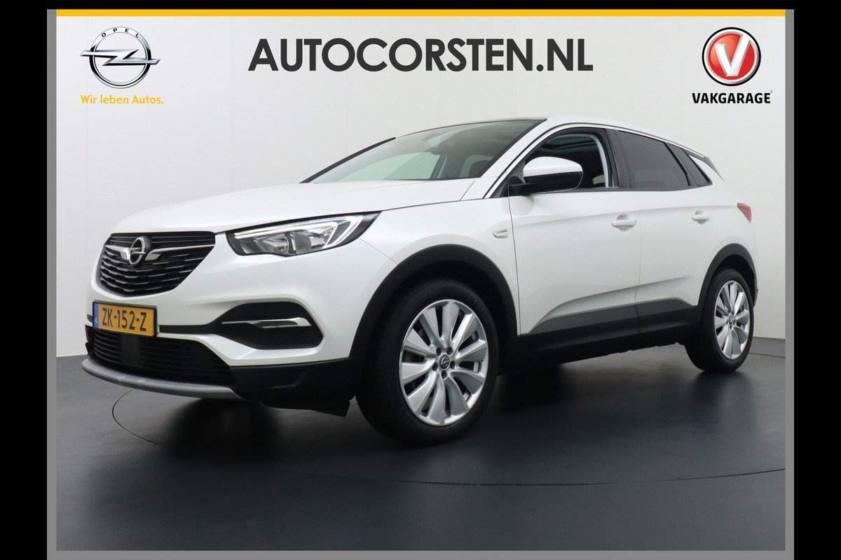 Opel Grandland X T131PK PanoDak Camera Navi Carplay Apple Android Auto Trekhaak 1/2 Leer LMV Lane assist EL.A-Klep met sensor ECC Grootlicht-assi Keyless entry Regensensor Led Privacy Glas LMV Business Executive Startknop Bluetooth 1400kg trekvermogen ESP Orig.NL auto ! EURO6