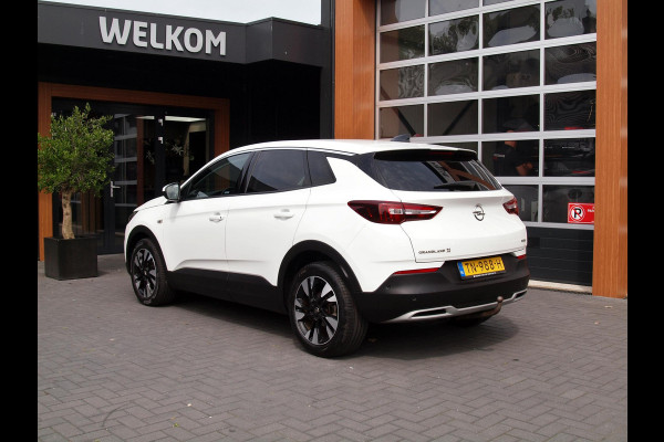 Opel Grandland X 1.2 Turbo Innovation Automaat | Camera | Apple Carplay | Cruise Control | Leer | Trekhaak |