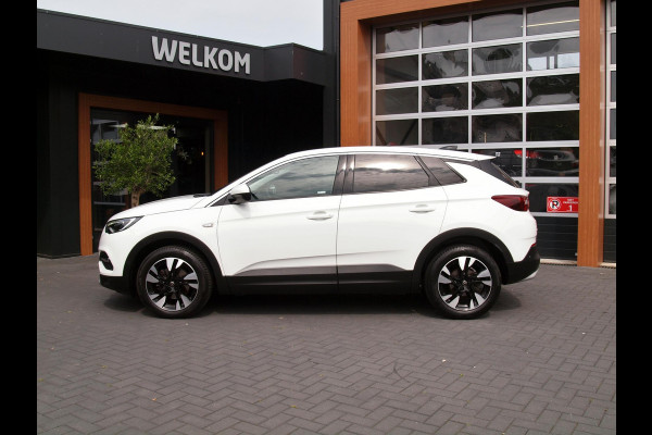 Opel Grandland X 1.2 Turbo Innovation Automaat | Camera | Apple Carplay | Cruise Control | Leer | Trekhaak |