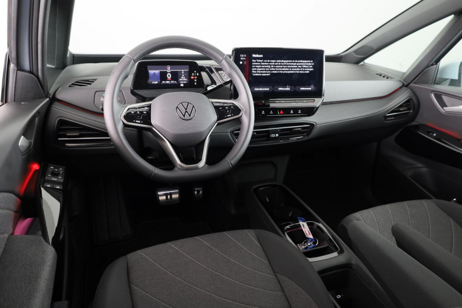 Volkswagen ID.3 Pro Business 59 kWh 204 PK | Navigatie | 19 Inch | Camera