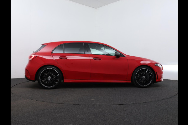 Mercedes-Benz A-Klasse 220 AMG Launch Edition Premium | Panorama | Camera | Sfeerverlichting |