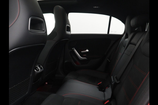 Mercedes-Benz A-Klasse 220 AMG Launch Edition Premium | Panorama | Camera | Sfeerverlichting |