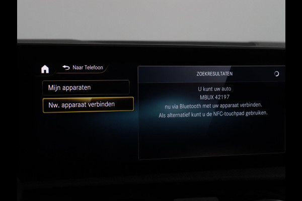 Mercedes-Benz A-Klasse 220 AMG Launch Edition Premium | Panorama | Camera | Sfeerverlichting |