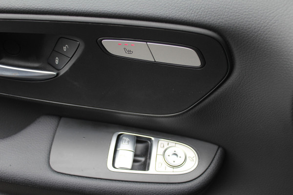Mercedes-Benz V-Klasse 220d DC L2 LED koplampen, MBUX met navigatie en camera en parkeerpakket