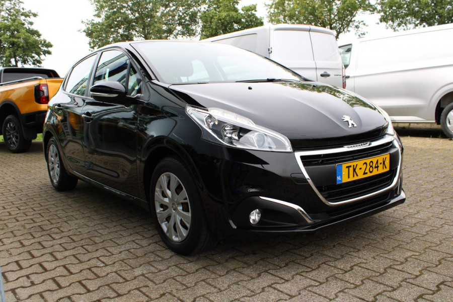 Peugeot 208 1.2 PureTech Blue Lion | 5 Deurs | Airco | Armsteun | Parkeersensoren |