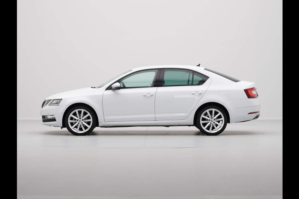 Škoda Octavia 1.0 TSI Greentech Style Business Navigatie Leder Camera Stoelverwarming 336