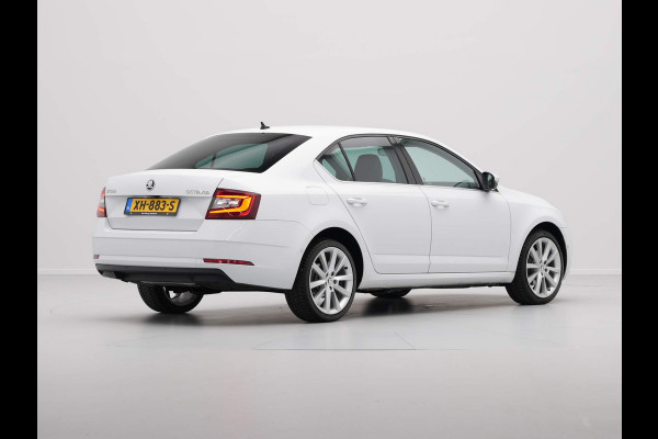 Škoda Octavia 1.0 TSI Greentech Style Business Navigatie Leder Camera Stoelverwarming 336