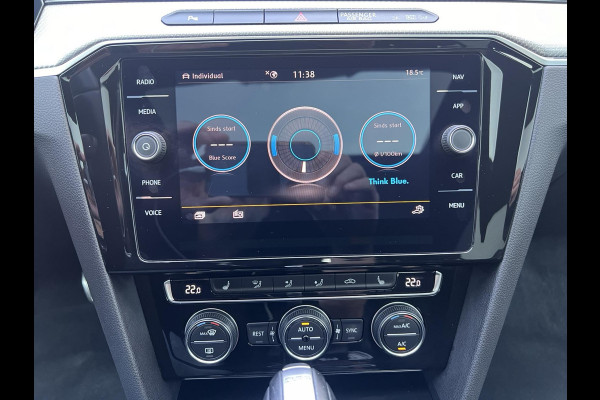 Volkswagen Arteon 2.0 TSI Business R Led-verlichting Uitsch Panoramadak Carplay Digitaal Dashboard DSG-bak Flippers stuur