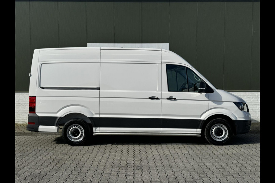 Volkswagen Crafter 35 2.0 TDI L3H2 Trendline Cruise Trekhaak 3000kg Carplay Airco Lat om Lat