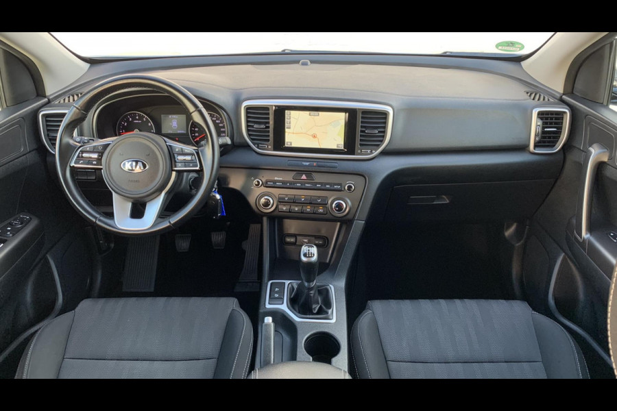 Kia Sportage 1.6 GDI DynamicLine Carplay Trekhaak Camera pdc Navigatie Cruise Led