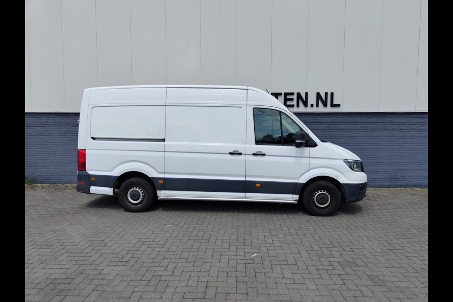 Volkswagen Crafter 2.0TDI L3H3 3-Zits Airco Navi PDC v+a DAB+ Betonplex Vloer + Betimmering Bluetooth Cruise Control Lichtsensor Elec.-ramen en Spi 6-bak Zeer compleet Lage km stand!