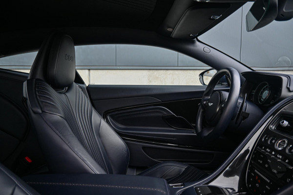 Aston Martin DB11 5.2 V12 *Bang & Olufsen / Surround View / Vol. Leder / Stoelventilatie / Navi*