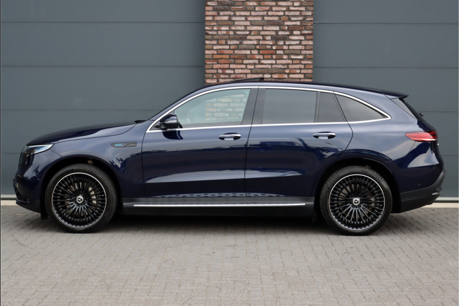 Mercedes-Benz EQC 400 4MATIC AMG Line 80 kWh | Ex. BTW 47.500,- | Schuifdak | Distronic+ | Trekhaak | Surround Camera | Keyless Go | Advanced Sound System | Multibeam LED | Rijassistentiepakket |