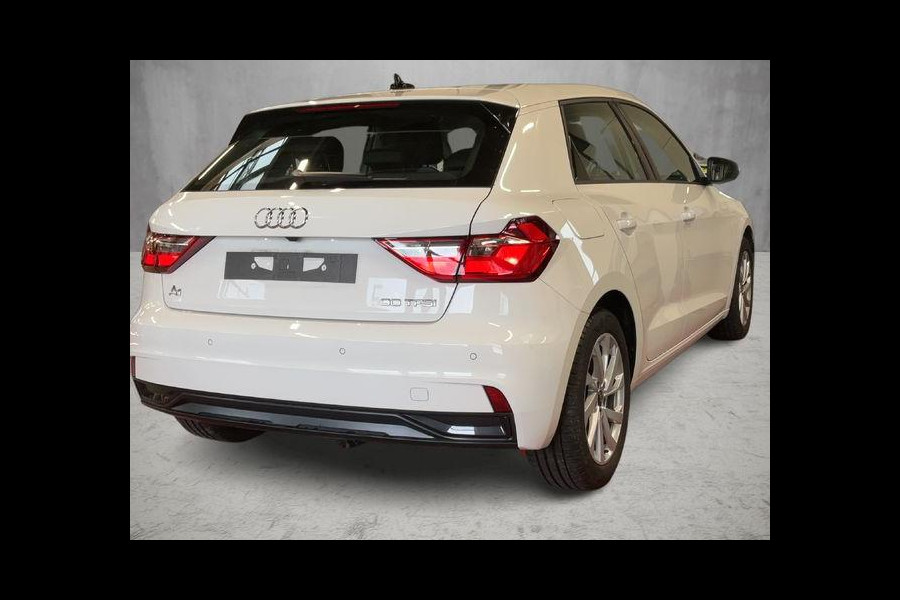 Audi A1 Sportback 30 TFSI 110pk S-Tronic Advanced edition | Navigatie | Apple Carplay/Android Auto | Climate Control | Camera | Parkeer sensoren | Dab